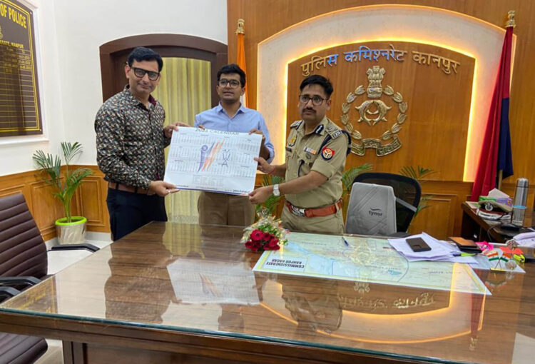 ywa-calendar-handover-to-kanpur-police-commissioner
